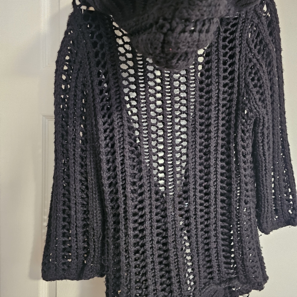 Free People Sweater - Picture 3 of 4